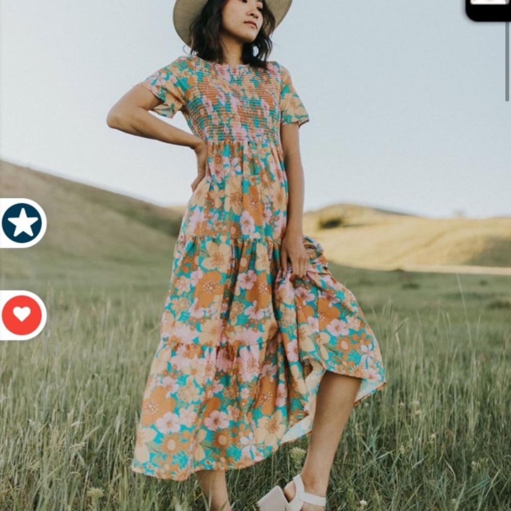 Retro floral dress size medium